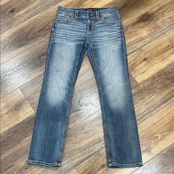 BUCKLE BLACK Nine Straight Stretch Jeans Distressed In Color: Willow - Picture 4 of 9